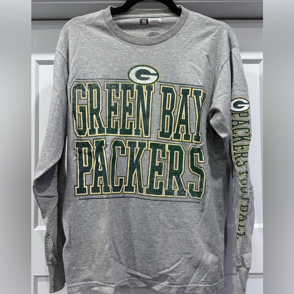NFL • Green Bay Packers Long Sleeve Shirt